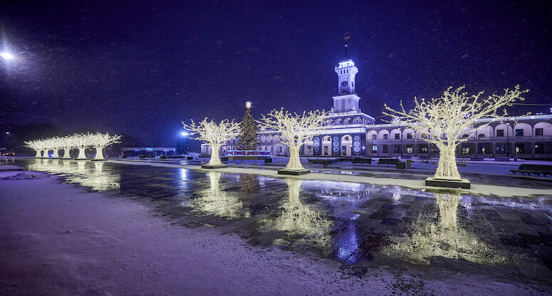 Moskova Noel Şehrine Dönüştü