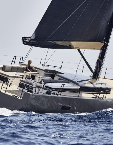 Bayramda mavinin kalbine yelken açın!