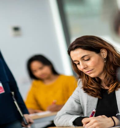 Yurt Dışında Yaşama Eğitim Alma veya Çalışma Fırsatı