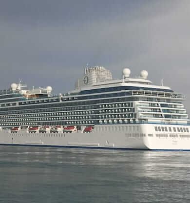 QTerminals Antalya Limanı, lüks yolcu gemisi Vista’yı ağırladı