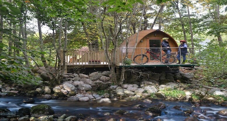 Glamping Dome Çadırları: Doğanın Kucağında Modern Lüks