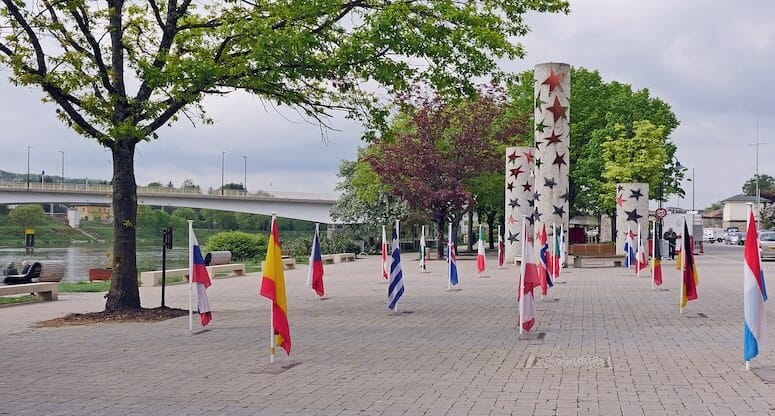 Schengen Vizesi Nedir ve Nasıl Alınır?