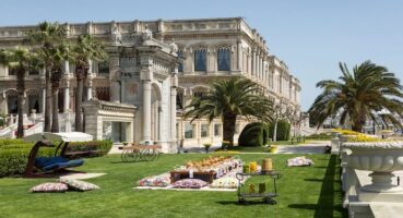 İhtişamın Bahçesinde Piknik Keyfi