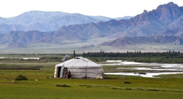 Moğolistan Gezilecek Yerler