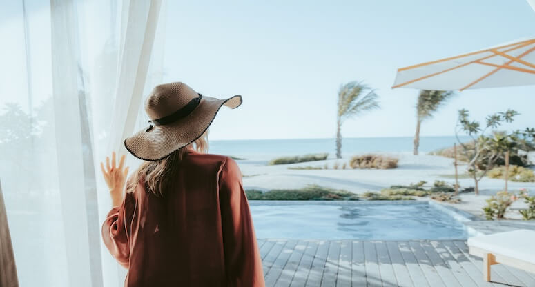 Kızıldeniz: Doğanın Büyülü Kucaklaşması