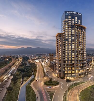 İzmir İstinyePark'ta Keyifli Gezi Rotaları