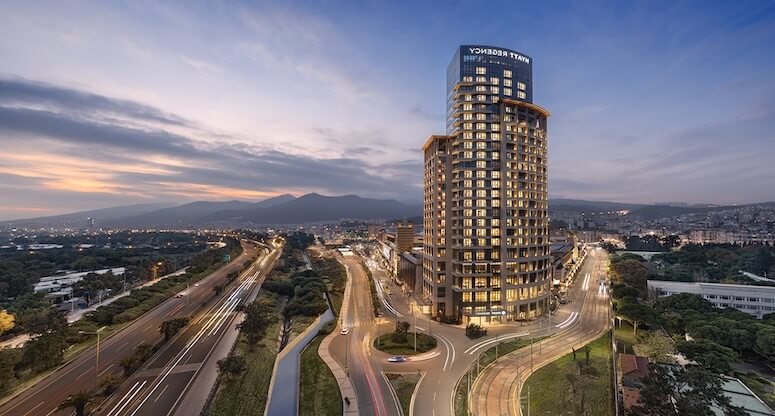 İzmir İstinyePark'ta Keyifli Gezi Rotaları