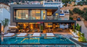 Antalya’yı Özgürce Keşfetmenin En Konforlu Yolu; Villa Kiralama