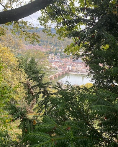 Almanya’nın Romantik Şehri Heidelberg: Gezi Rehberi