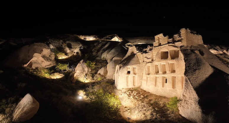 Güvercinlik Vadisi Gece Aydınlatması ile Büyüleyici Bir Deneyime Hazır!