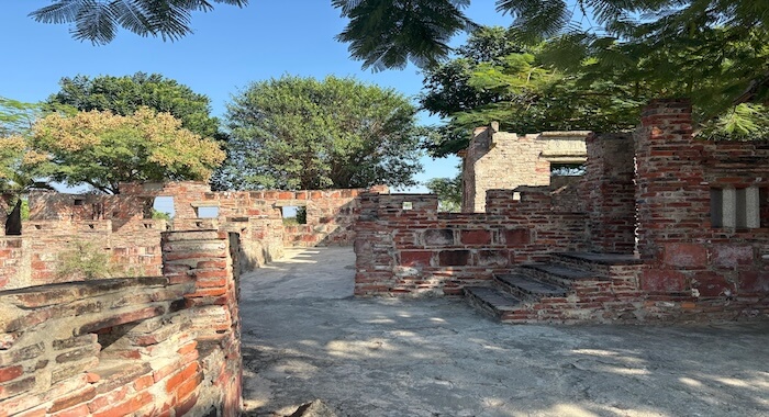 Lao Tang Lake Art Village