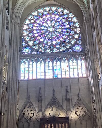 Paris’in Ölümsüz Kalbi